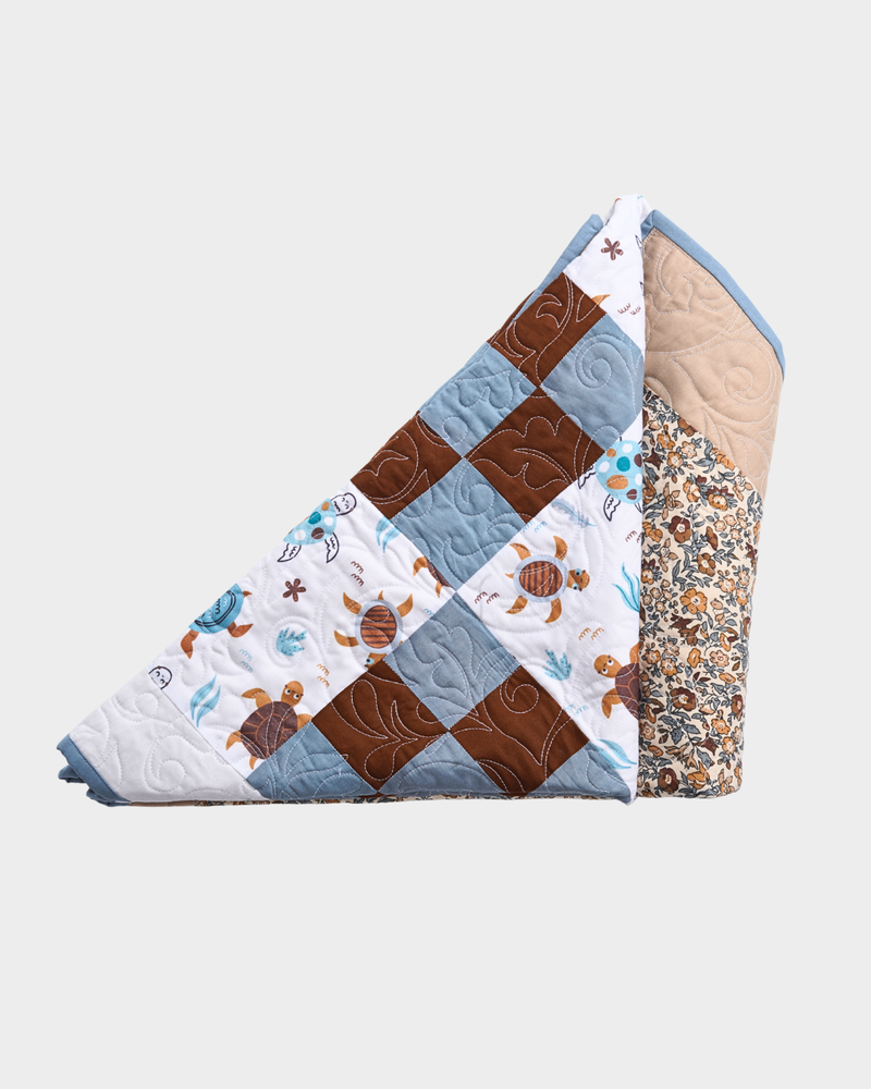 Little Sea Turtle Baby Quilt